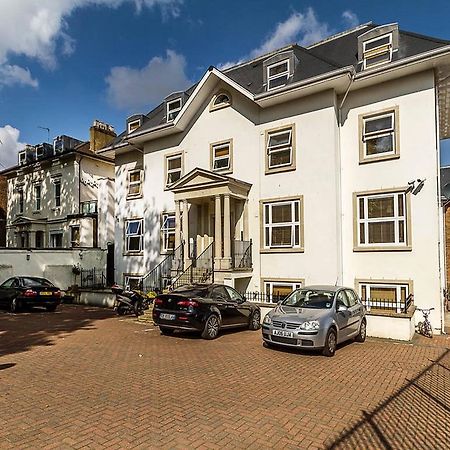 Windsor Holiday Apartments Londra Esterno foto