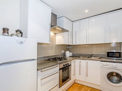 Windsor Holiday Apartments Londra Esterno foto